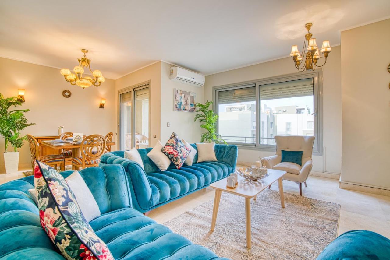 The Suites Near Auc By Elegant El El Cairo Exterior foto