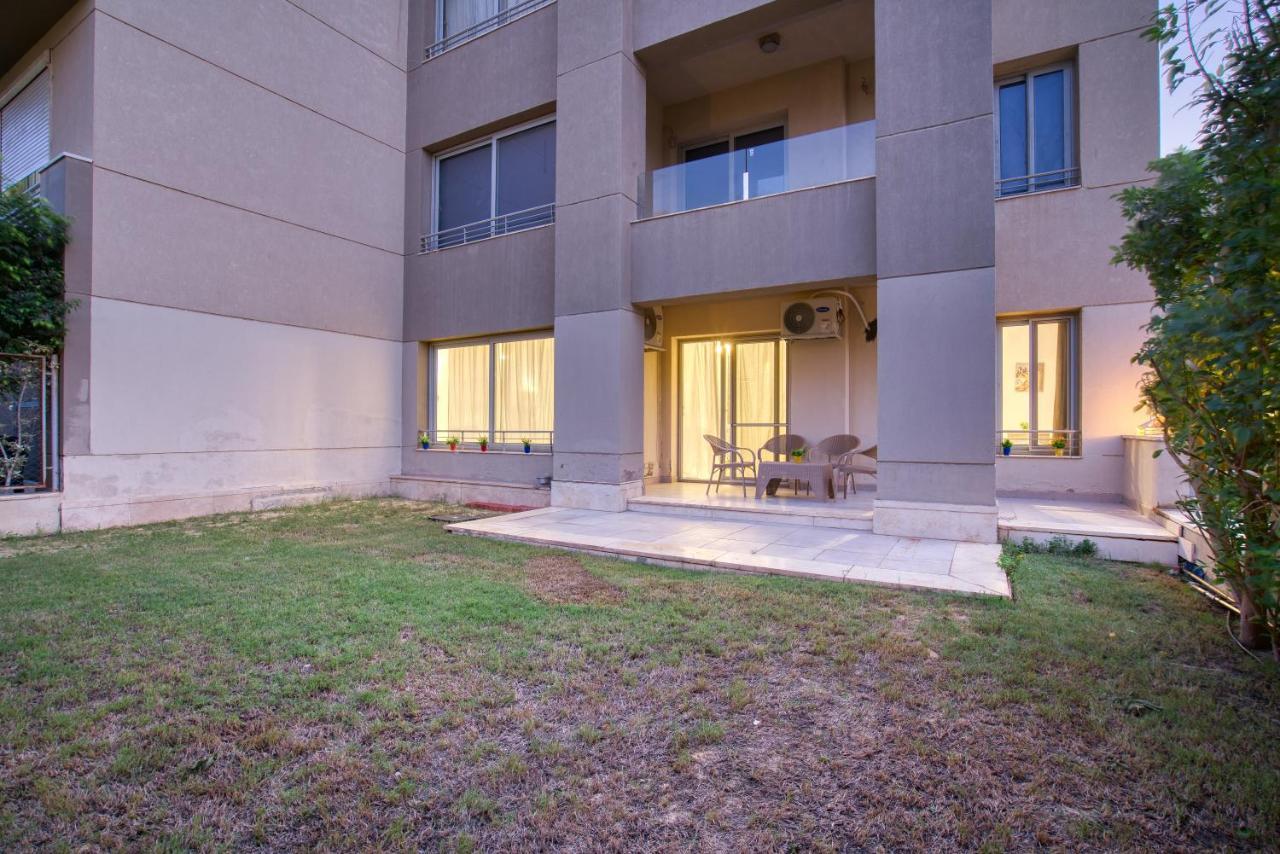 The Suites Near Auc By Elegant El El Cairo Exterior foto