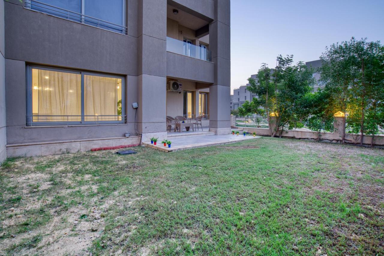 The Suites Near Auc By Elegant El El Cairo Exterior foto