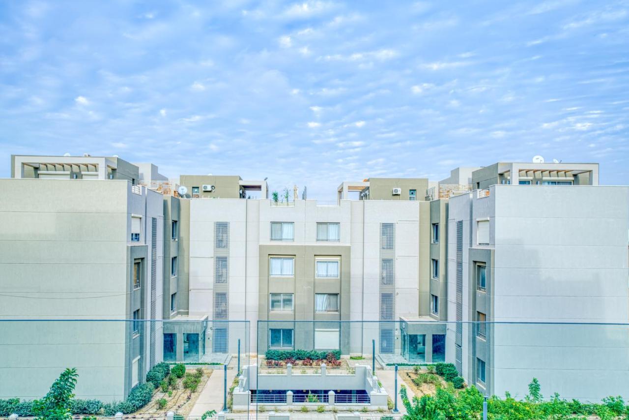 The Suites Near Auc By Elegant El El Cairo Exterior foto
