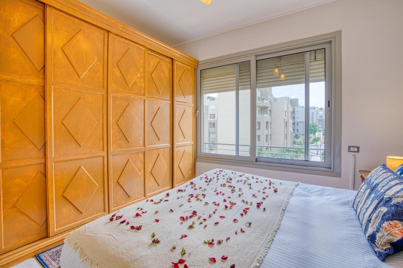 The Suites Near Auc By Elegant El El Cairo Exterior foto